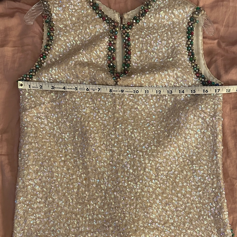 VINTAGE SEQUINED BEADED-TRIMMED SLEEVELESS TOP - Picture 8 of 8